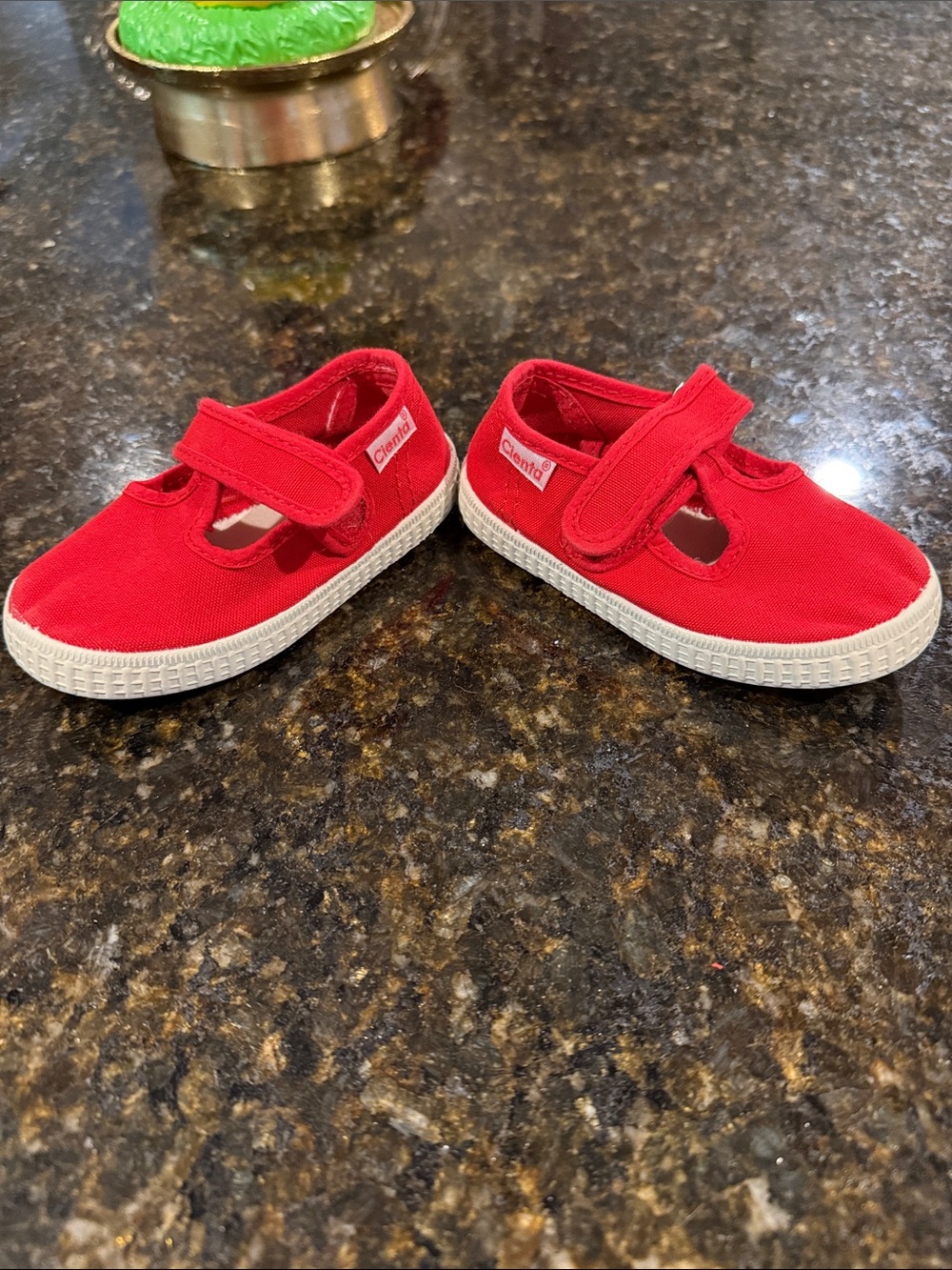 Toddler Cienta Red Canvas Mary Jane Shoes with Hook-and-Loop Velcro Strap